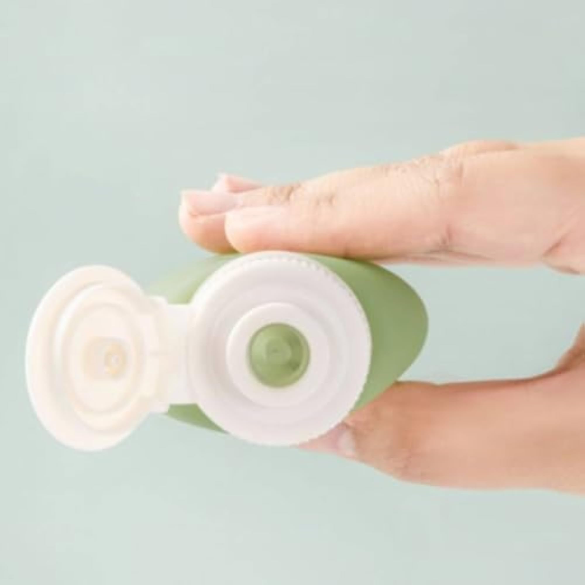 2 Pieces Squeezable Silicone Travel Bottle Set
