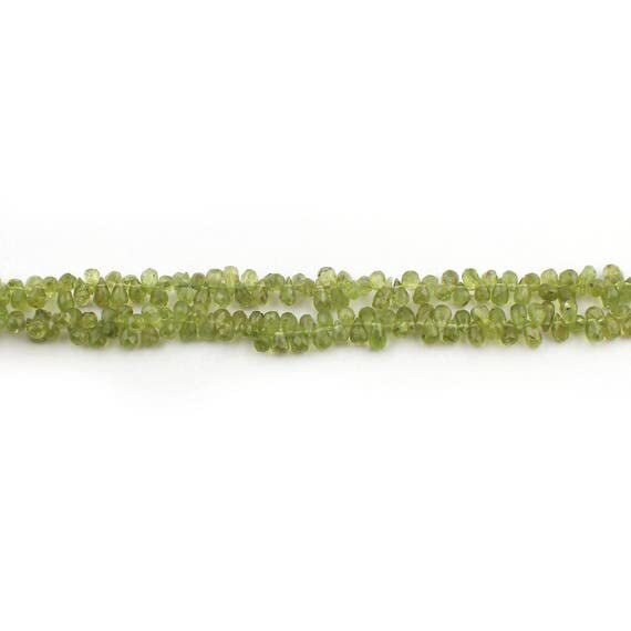 Peridot Gemstone Faceted Briolettes LKBEADS SB4209 contre les pierres ternes en création de bijoux
