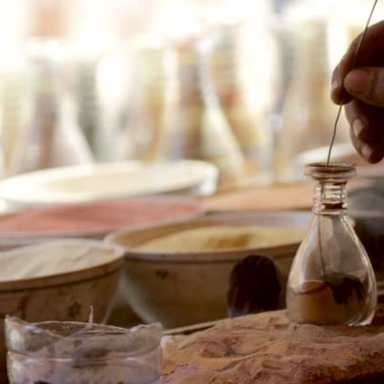 Customizable Handmade Sand Art Jar – Unique Decorative Gift for Weddings, Anniversaries, and Valentine's Day - Image 3