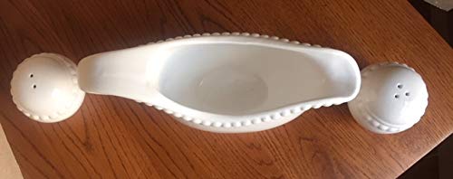 Gravy Boat/Salt & Pepper Set 9