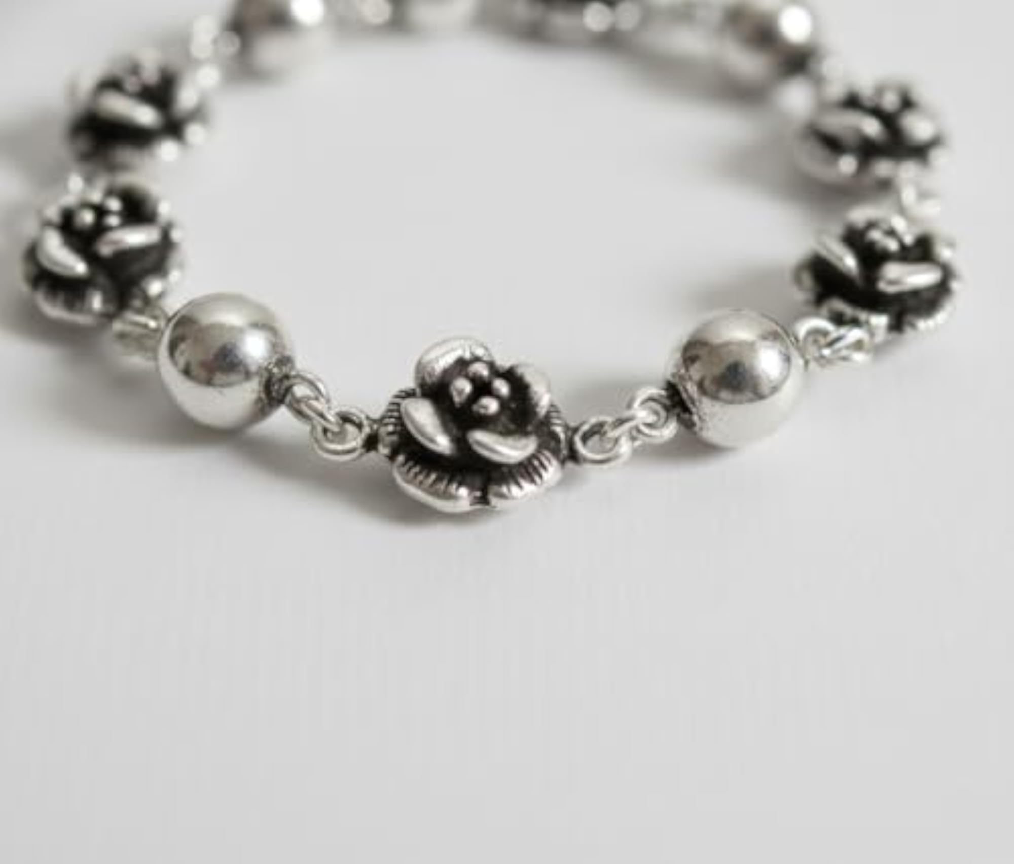 Women's 925 Sterling Silver Floral Charm Bracelet