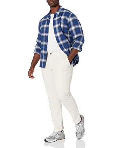 Image of Amazon Essentials Men's Casual Stretch Chino Pant