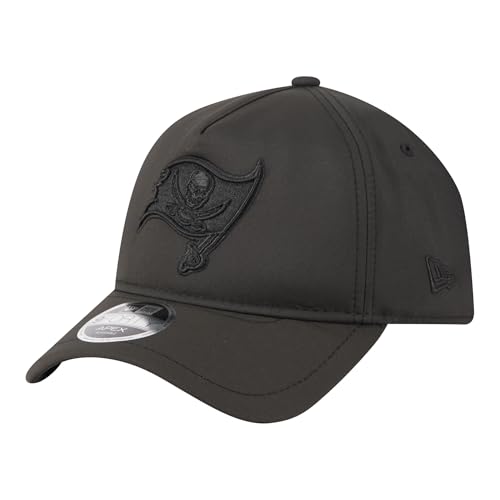 New Era Mens Black Tampa Bay Buccaneers Apex 9FORTY Adjustable Hat