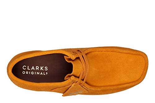 Image of Clarks Men's Wallabee Tumeric Suede 8M