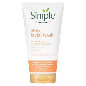 Simple Protect ‘N’ Glow Express Glow Clay Polish Cleanser leaves skin naturally glowing for expert facial skin care 150 ml