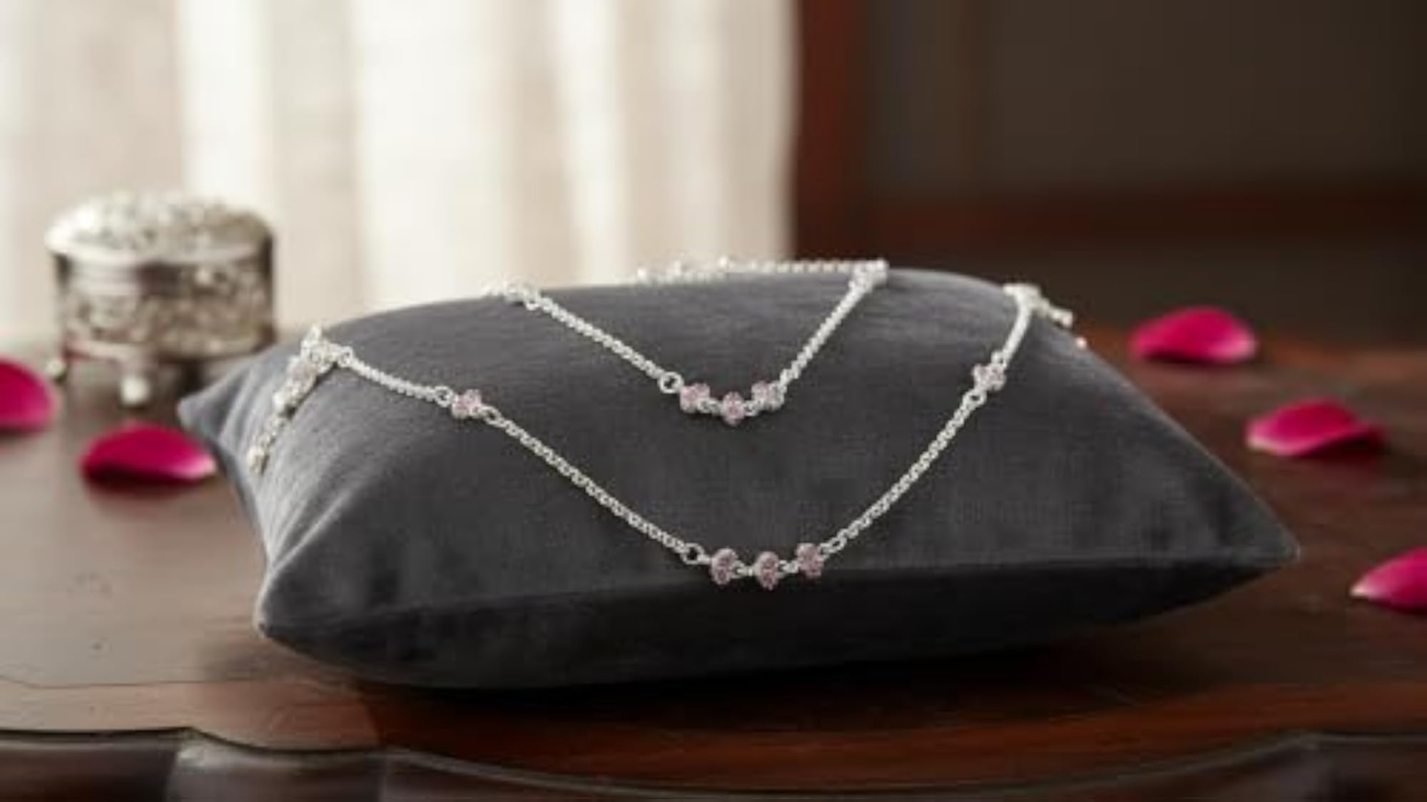 Women's Shimmering Bowknot Delicate 925 Silver Anklet