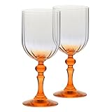 Dettagli perfettamente elaborati – Valorizzano la decorazione e la profondità del motivo. Il vetro entusiasma con una straordinaria chiarezza e rifrange perfettamente la luce, rendendola luminosa e lucida. Non si ossida e non perde la sua lucentezza anche con un uso regolare. Per preservare la brillantezza impeccabile e la lavorazione precisa per anni, si consiglia il lavaggio a mano.