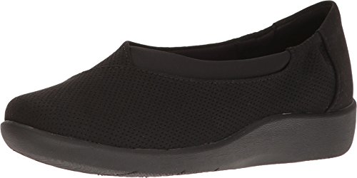 Image of Clarks Women's CloudSteppers Sillian Jetay Flat