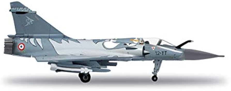 Amazon | Herpa 1/200 完成品 フランス French Air Force Dassault Amazon | Herpa 1/200 完成品 フランス French Air Force Dassault