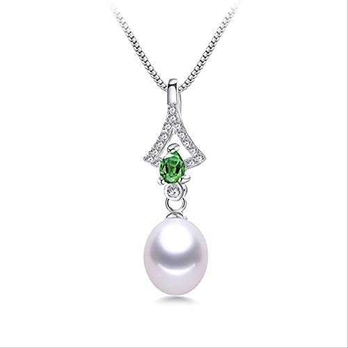 Collier en zircon vert et perles d'eau douce naturelles pour sublimer un décolleté terne