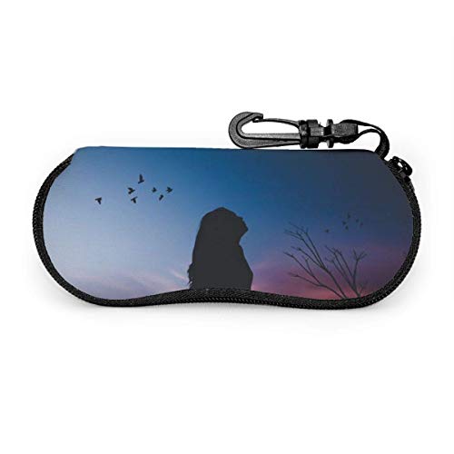 Preisvergleich Produktbild TURFED Rückansicht unter dem Nachthimmel Brillenetui Softshell, ultraleichte Neopren-Schutzhülle für Brillen und Sonnenbrillen-P5Q