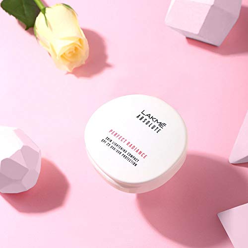 Image of Lakme Perfect Radiance Compact, Ivory Fair 01, 8g