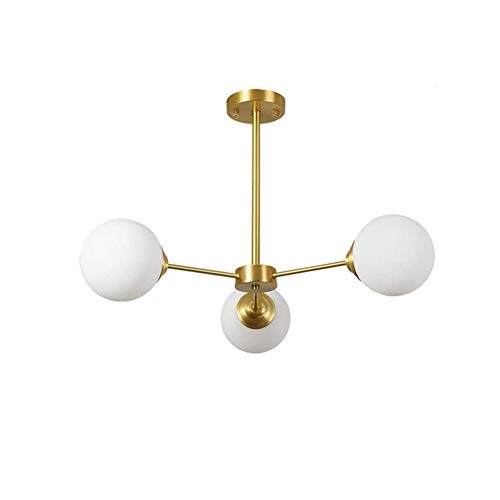 Suspension vintage E27 et lustres branchés pour une salle à manger chaleureuse