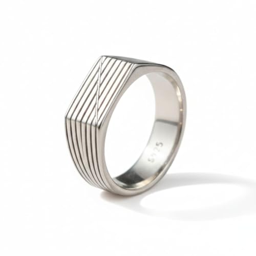 Image of Premium Silver Statement Ring | Modern Geometric Engraved Design