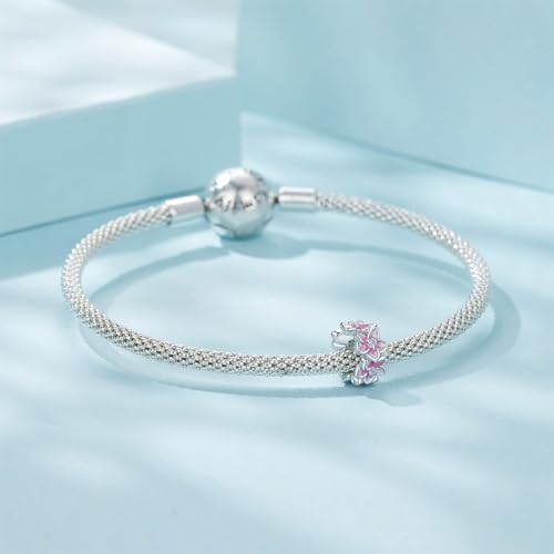 Dije de sakura rosa de plata que celebra la dulzura y los momentos inolvidables 5
