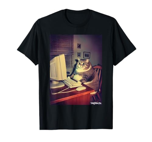 Vintage Cat at Computer Funny Nostalgic Art T-Shirt