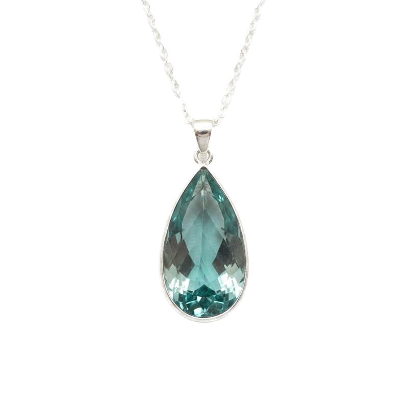 Quartz bleu naturel en pendentif poire facettée 22x17mm avec chaine 45cm