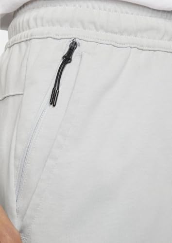 Image of Nike Men's Regular Fit Mid Rise Track Pant