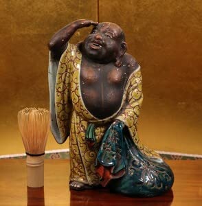 Amazon.co.jp: M186 九谷焼 古い布袋様 布袋像 置物 色絵 七福神  