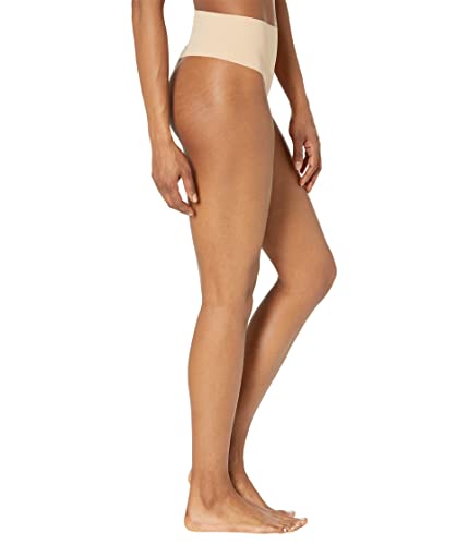 Image of commando Classic Mid-Rise Thong CT03