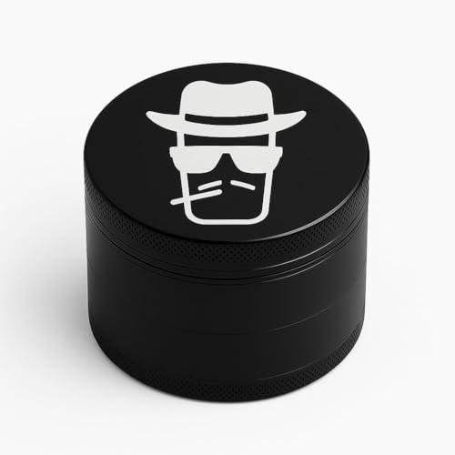4-teiliger Grinder 5cm mit Gravur – Schwarz oder Silber – Kräutermühle mit Magnetdeckel & Pollensieb – Motivwahl oben – Präzise Verarbeitung, rutschfest, stilvolles Design (Schwarz - Agent) 4-teiliger Grinder 5cm mit Gravur – Schwarz oder Silber – Kräutermühle mit Magnetdeckel & Pollensieb – Motivwahl oben – Präzise Verarbeitung, rutschfest, stilvolles Design (Schwarz - Agent)