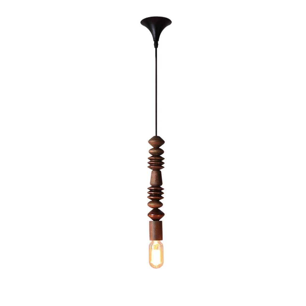 Luces colgantes de arte geométrico para crear un comedor cálido y natural