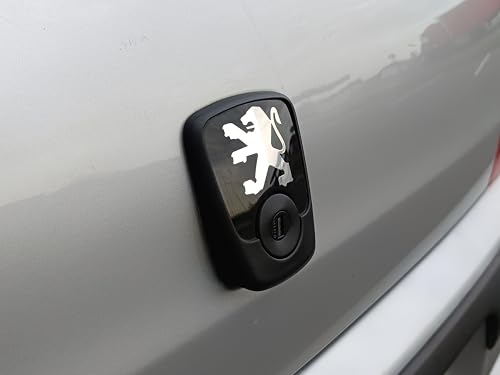 Logo Monogramme Sticker Emblème Badge Autocollant CHROME Compatible avec Coffre Peugeot 106 Phase 2