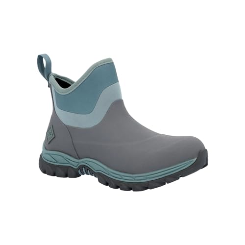 Image of MUCK Women's Arctic Sport II Ankle Boot