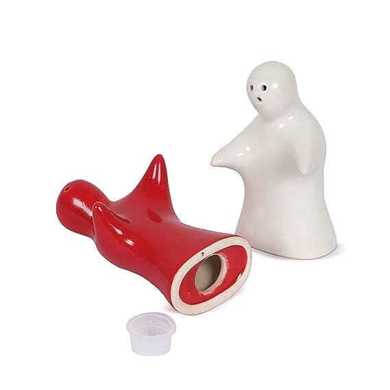 Image of Qimacplus Hug Design Salt and Pepper Shakers Charming Couple Set for Retro Farmhouse Decor, Ideal Kitchen Accessories for Home Decor (Red & White)