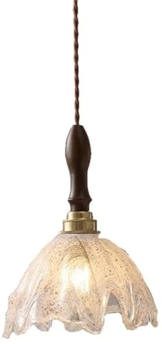 Lampe suspendue en verre pétale pour illuminer votre îlot de cuisine