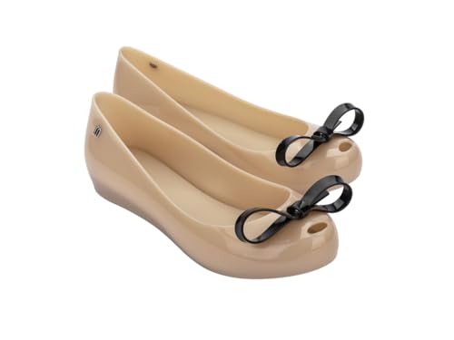 Melissa Ultragirl Bow II Flat - Versatile Slip-On Design - Stylish Flats for Women - Sweet Bow Detail - Comfy Fit - PVC & Metal Upper - Laminated Insole - Bubblegum Scent - Dressy Flats2