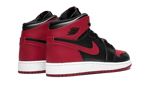 Air Jordan 1 Retro OG (Kids)3