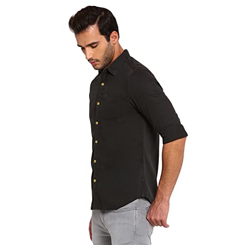 Image of Wrangler Men Charcoal OD Solid Regular FiT-Shirt