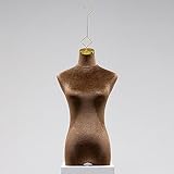 【Leicht und einfach zu bewegen】: Diese weibliche Schaufensterpuppe wiegt nur etwa 1,6 kg und hat eine Tragkraft von 15 kg. Sie lässt sich bequem bewegen und überall platzieren und bietet der gesamten Schaufensterpuppe starken Halt.