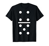 Notre t-shirt Dominio est le choix parfait pour un costume d'Halloween effrayant. Évitez les costumes habituels de chat, fantôme et zombie et achetez des chemises assorties pour vos amis et votre famille et faites des tours ou des friandises ensemble pour frapper sur les portes et recueillir des bonbons et du chocolat.