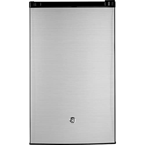 GE 4.4 cu.ft. Mini Fridge with Freezer