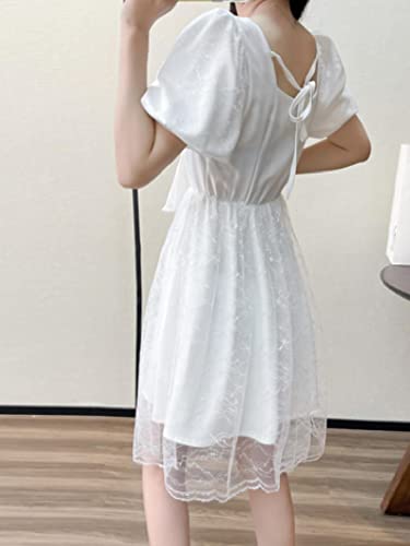 Robe d'été col carré légère contre la chaleur estivale
