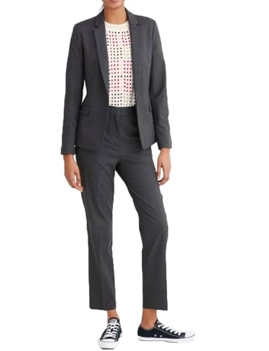 Costume pour femme 2 pièces fluide et infroissable pour rester impeccable au bureau