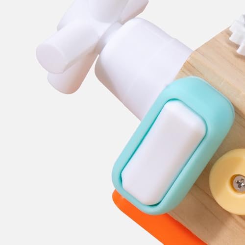 Coordination œil-main en bois avec ce cube d'activités bébé - 6