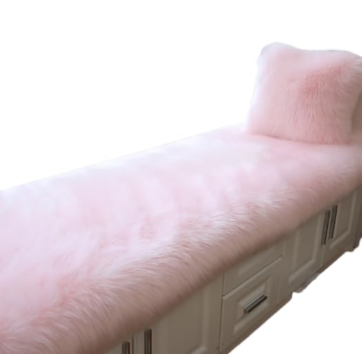 Tapis antidérapant en peluche rose contre le sol froid de chambre