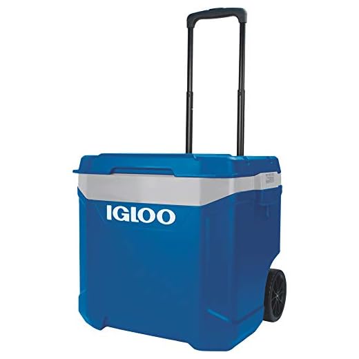 Igloo Latitude 60qt Roller Cooler (Sapphire Blue)