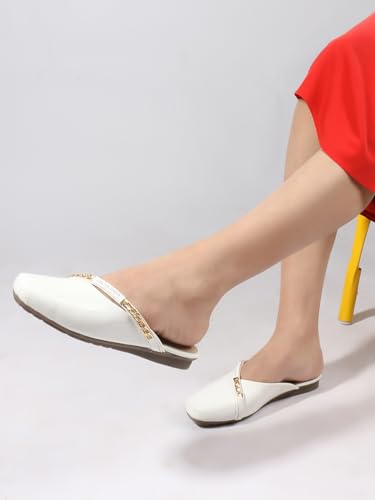 Image of Carlton London Women's Glossy Chain Detail Comfort Mules