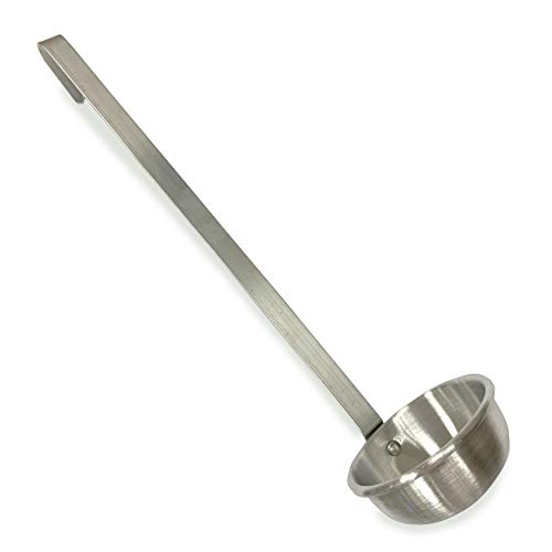 Bayou Classic 0721 Aluminum Bayou Ladle Perfect for Small to Medium Stockpots Features 15.75-in Long Curved Aluminum Handle w/ 3.5-in Bowl Provides 6-oz Serving