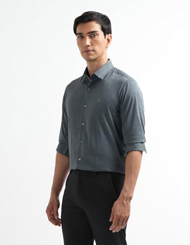Image of Arrow Newyork Men's Textured Manhattan Slim fit New York Shirt