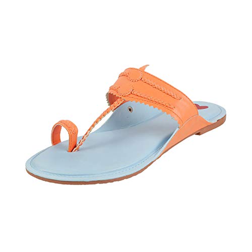 Image of Metro Women's Gold Leather Stylish Fashion Kolhapuris
