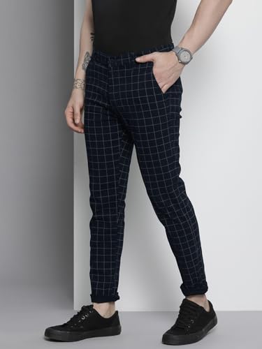 Image of The Indian Garage Co Men Slim Fit Checked Mid-Rise Stretchable Chinos