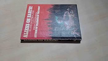 Hardcover Aliens on earth! Book