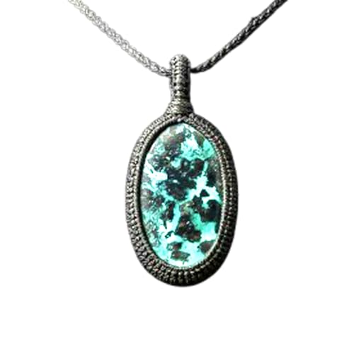 Collier en chrysocolle naturelle verte et cuir, un bijou ovale d'exception