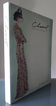 Paperback Chanel Book