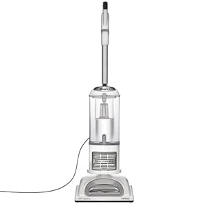 Shark | Upright Vacuum Cleaner | Navigator Lift-Away | Swivel Steering | HEPA Filter | Vacuum for Pet Hair | Crevice Tool & Dusting Brush Included | For Carpets & Hard Floors | White/Silver | NV356E